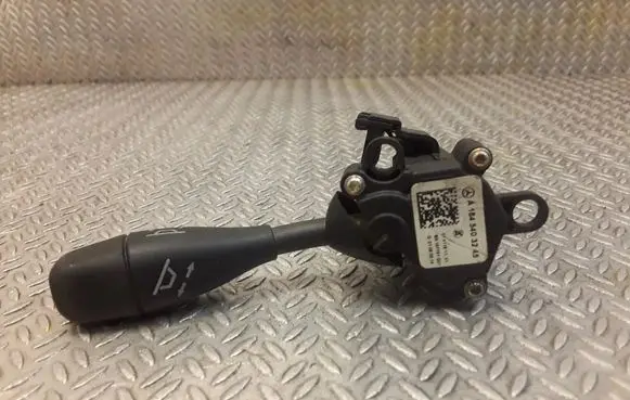 Mercedes-Benz R W251 Steering wheel adjustment handle/lever A1645403245 1645403245