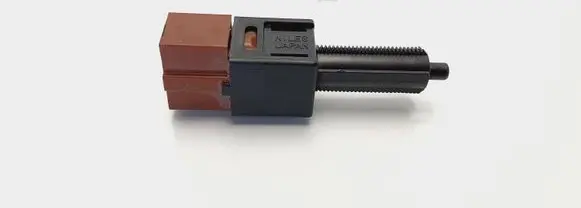 Infiniti FX Brake pedal sensor switch