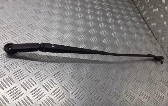 Citroen C4 I Picasso Front wiper blade arm 9654063580