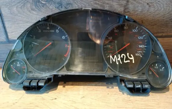 Audi A4 S4 B6 8E 8H Speedometer (instrument cluster)