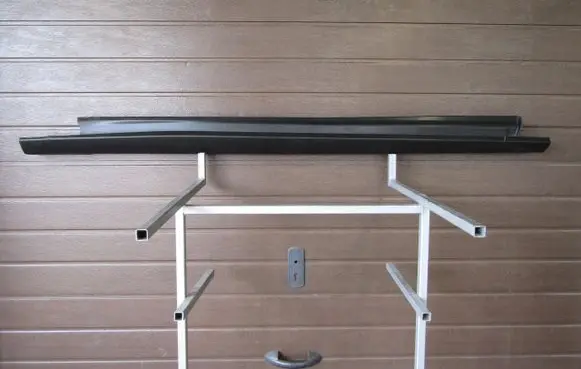 Ford Focus Side skirt rear trim 