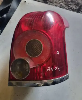 Toyota Avensis T250 Rear/tail lights
