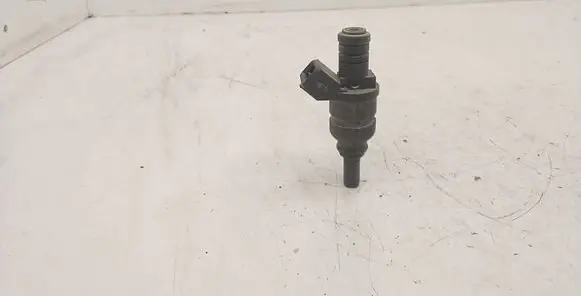 BMW 5 E39 Fuel injector 1427240