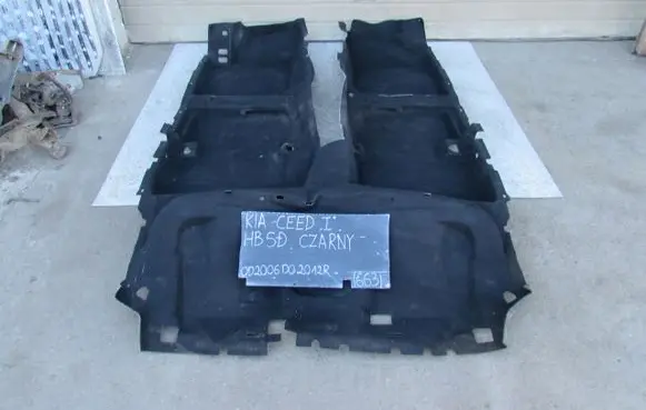 KIA Ceed Front floor carpet liner 