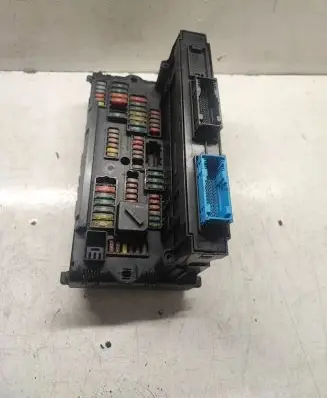 BMW 5 F10 F11 Fuse box set 925281501 02213738 317033442E