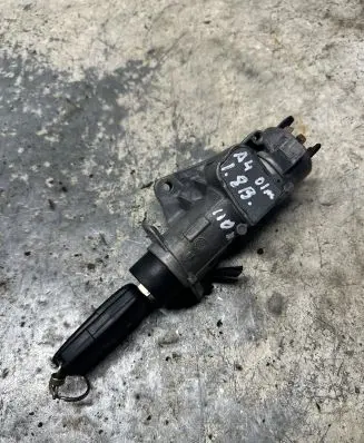Audi A4 S4 B6 8E 8H Ignition lock 4B0905851C