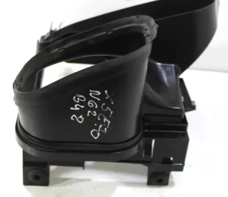 BMW X5 E70 Oil filter cover 7169415