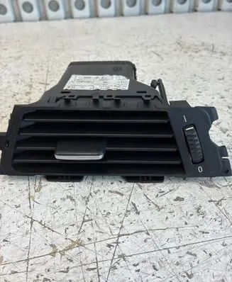 BMW 3 E90 E91 Dashboard side air vent grill/cover trim 6922634 144821