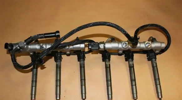 Audi A5 8T 8F Fuel injectors set 059130277DS 0445117057 04L130764B
