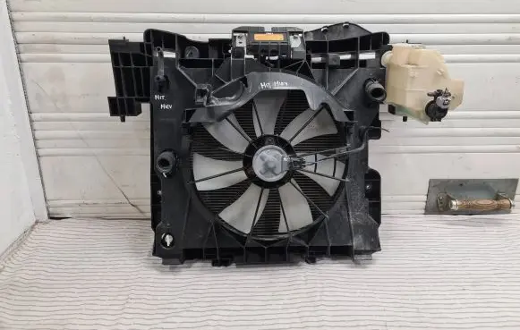 Mitsubishi i-MiEV Radiator set 1002222230