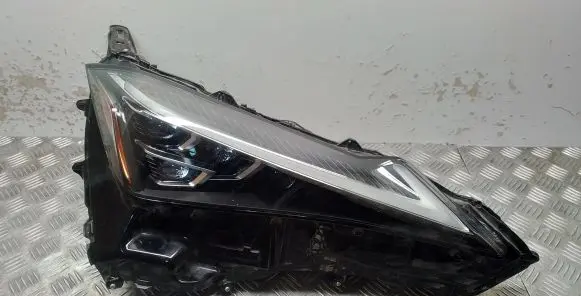 Lexus UX Headlight/headlamp
