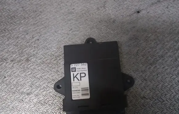 Opel Vectra C Door control unit/module 9227562