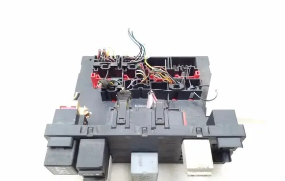 Audi A3 S3 8P Comfort/convenience module 8P0907279C