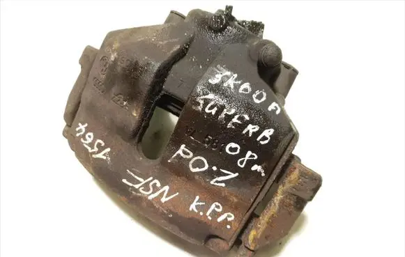 Skoda Superb B6 (3T) Front brake caliper