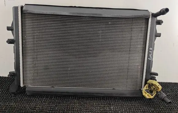 Volkswagen Golf VI Coolant radiator 1K0121251BN 993820A