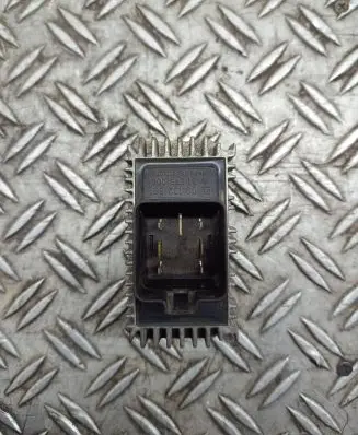 Opel Astra G Glow plug pre-heat relay 09132691 51299009