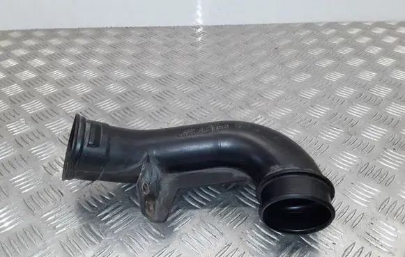 Honda Civic Air intake hose/pipe