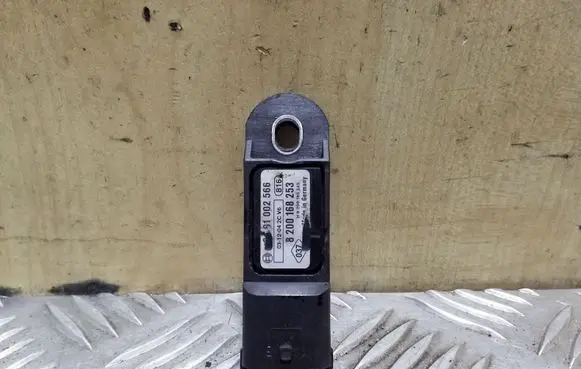 Renault Scenic II - Grand scenic II Air pressure sensor 8200168253