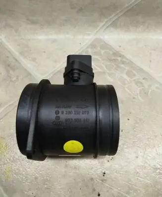 Volkswagen Phaeton Mass air flow meter 07D906461 0280218073