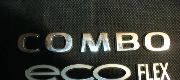 Opel Combo D Manufacturers badge/model letters 