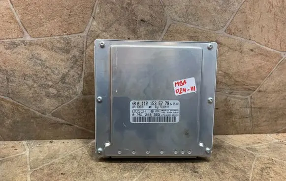 Mercedes-Benz SL R230 Engine control unit/module A1121535779