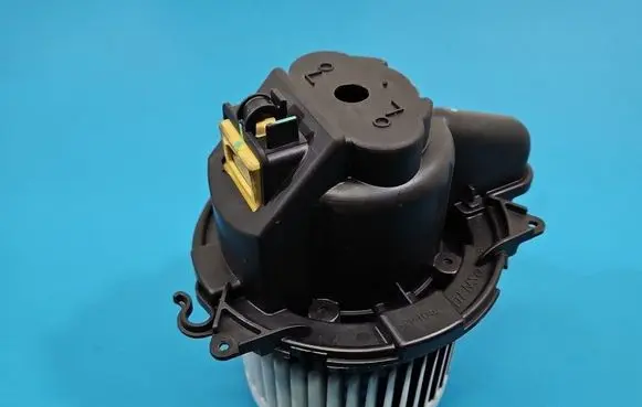 Dacia Dokker Heater fan/blower 5P3730100 IMPRK1577625
