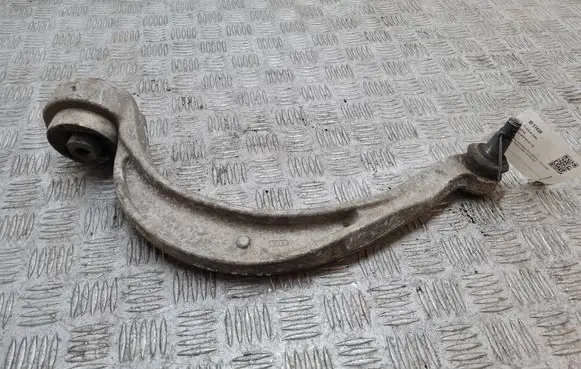 Audi A5 8T 8F Front lower control arm/wishbone PRIEKINESAKE