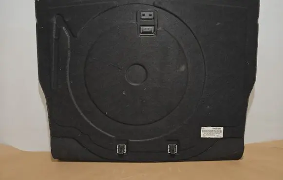 Mercedes-Benz E W212 Trunk/boot mat liner A2126800042