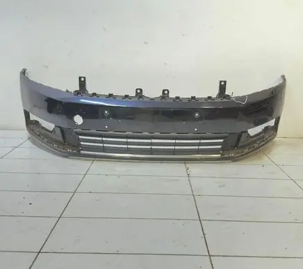 Volkswagen PASSAT B7 Front bumper