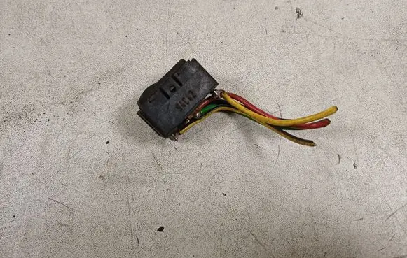 Audi A6 S6 C4 4A Electric window control switch 4A059855