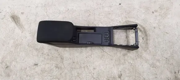 Mitsubishi Lancer X Center console 3h418011a