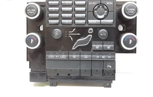 Volvo V70 Climate control unit 30782909