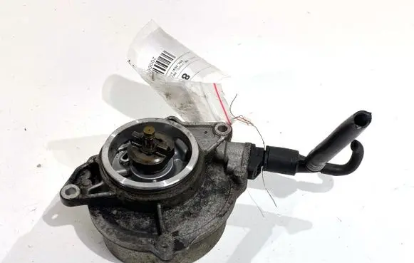 Volkswagen Phaeton Vacuum pump 057145100AE