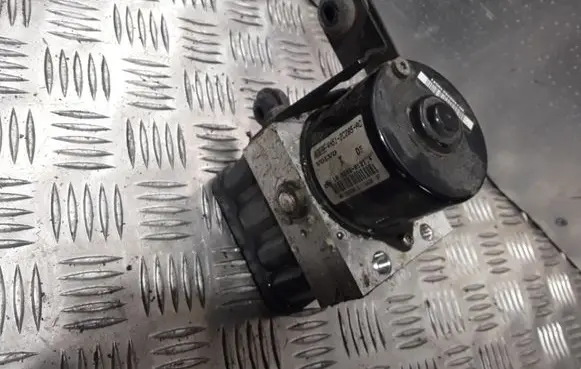 Volvo V50 ABS Pump 4N512C285AC 30647855A