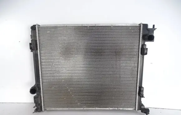 Nissan Qashqai Coolant radiator