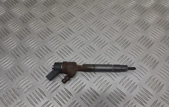 Mercedes-Benz A W168 Fuel injector A6680700987
