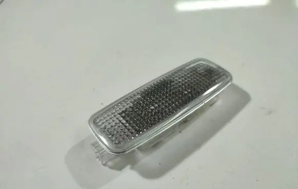 Audi A6 S6 C6 4F Other interior light 4D0947105A