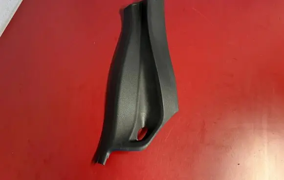 BMW X1 F48 F49 (C) pillar trim 7326836 51437326836