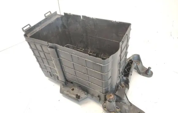 Volkswagen Touran I Battery box tray 1K0915333B 1K0915336