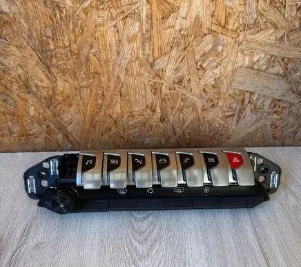Peugeot 3008 II Climate control/heater control trim 98249153DX