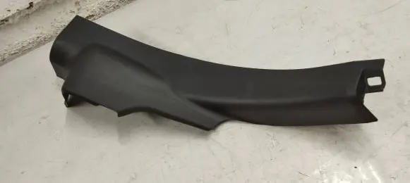 Maserati Ghibli Rear seat side bottom trim 6700113660