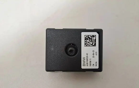 BMW X3 G01 Aerial antenna amplifier 9389559