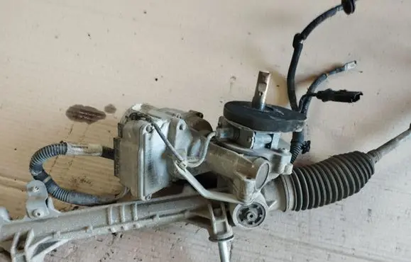 Peugeot 2008 I Steering rack 9822422880