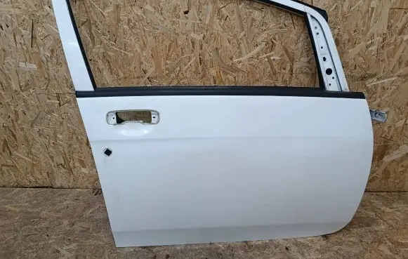 Peugeot iOn Front door