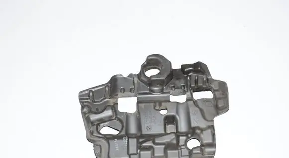 BMW 6 G32 Gran Turismo Heat shield in engine bay 11148658128 8658128