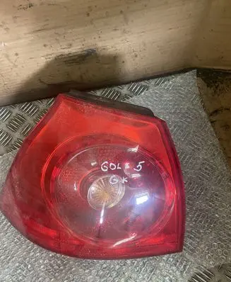 Volkswagen Golf V Rear/tail lights 1K6945095E