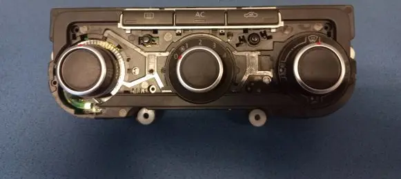 Volkswagen PASSAT B7 Climate control unit 7N0907426K