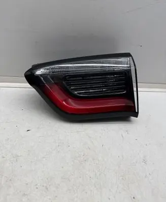 Tailgate rear/tail lights