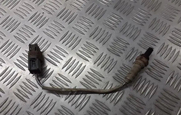 Nissan Primera Lambda probe sensor OZA554-N7