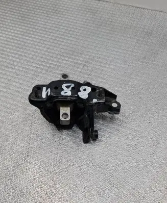 Volkswagen Polo IV 9N3 Engine mount bracket 6Q0199555